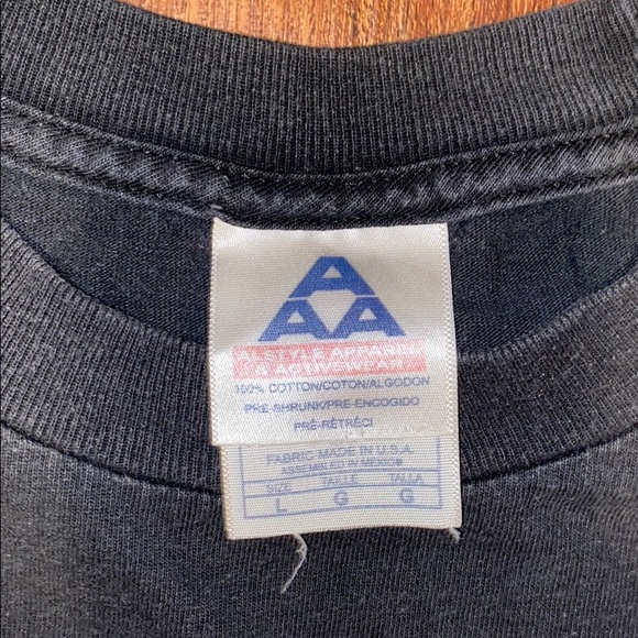 WWF Shirt - Picture 6 of 7